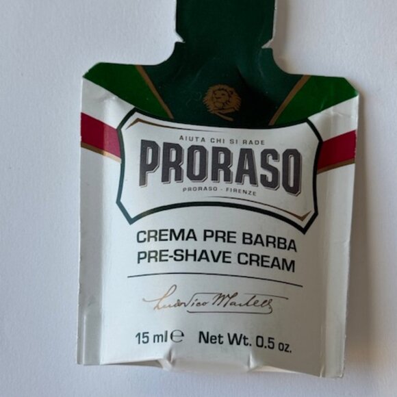 Shaving - Picture 2 of 5